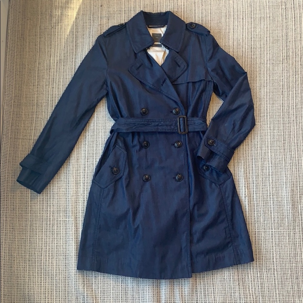 Trench coat